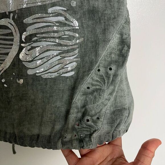 Via Vitale Cotton Linen Gauze Top Womens Small Eyelet Drawstring Hem Foil Hearts - Picture 4 of 11